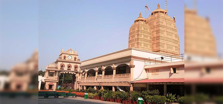 delhi to ahmedabad bus